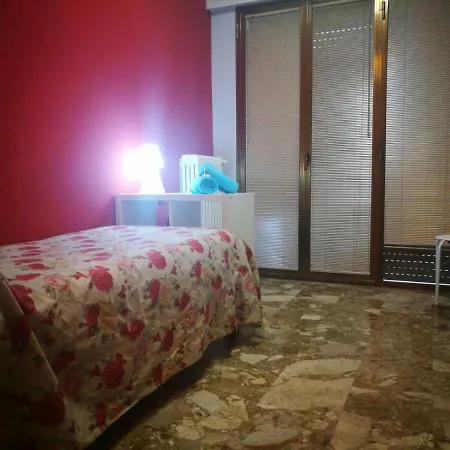 Aurora Hostel בית הארחה ונציה