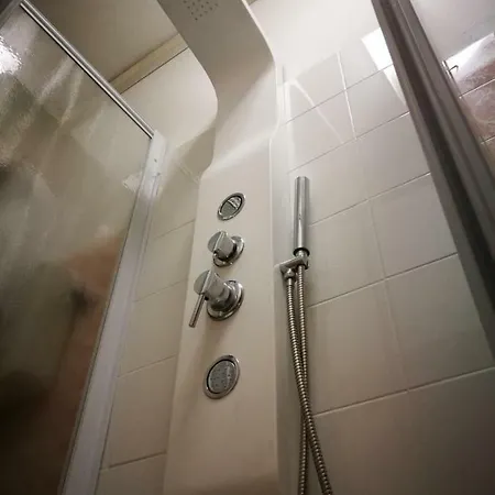 בית הארחה Aurora Hostel