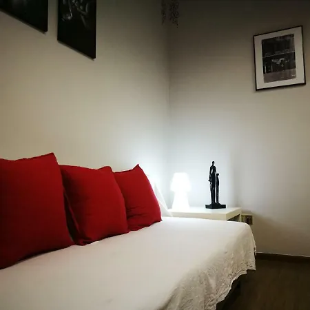 Aurora Hostel ונציה