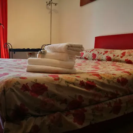 בית הארחה Aurora Hostel ונציה